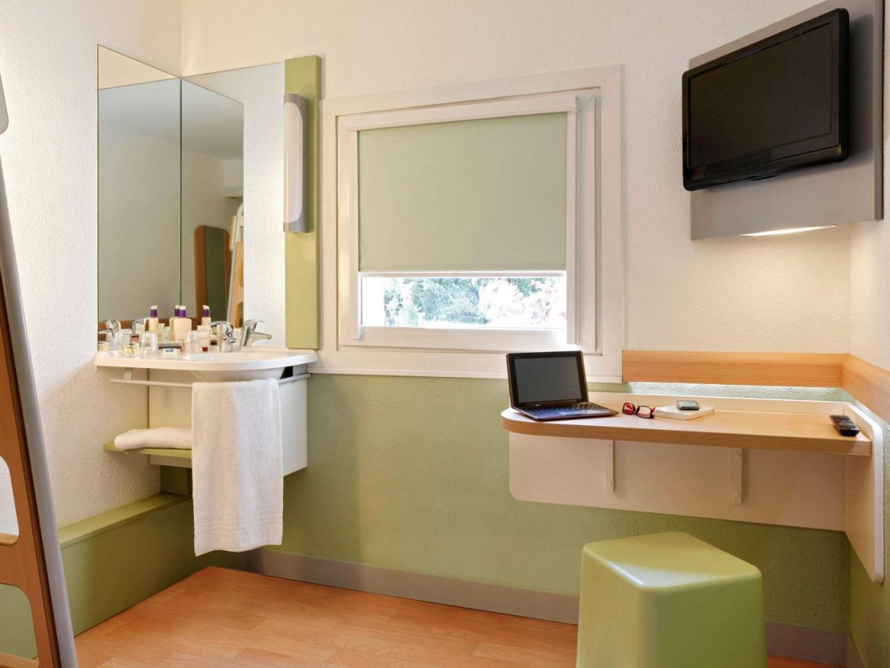 Ibis Budget Aix En Provence Est Le Canet Meyreuil Ngoại thất bức ảnh
